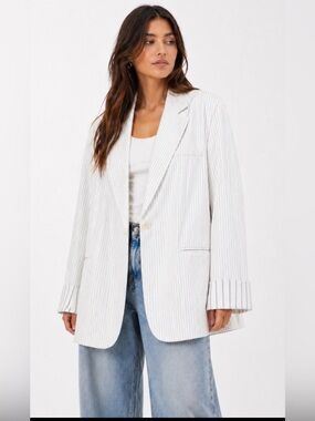 Zara Womens Oversized Blazer M-L White Black Pinstriped 5247/731 NWT